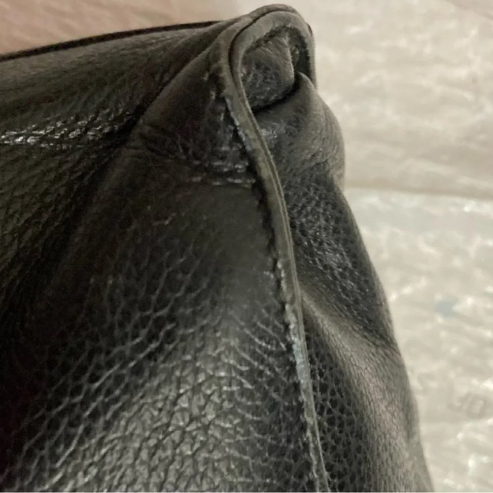 Coach RARE vintage black leather madison savoy bag made in Italy